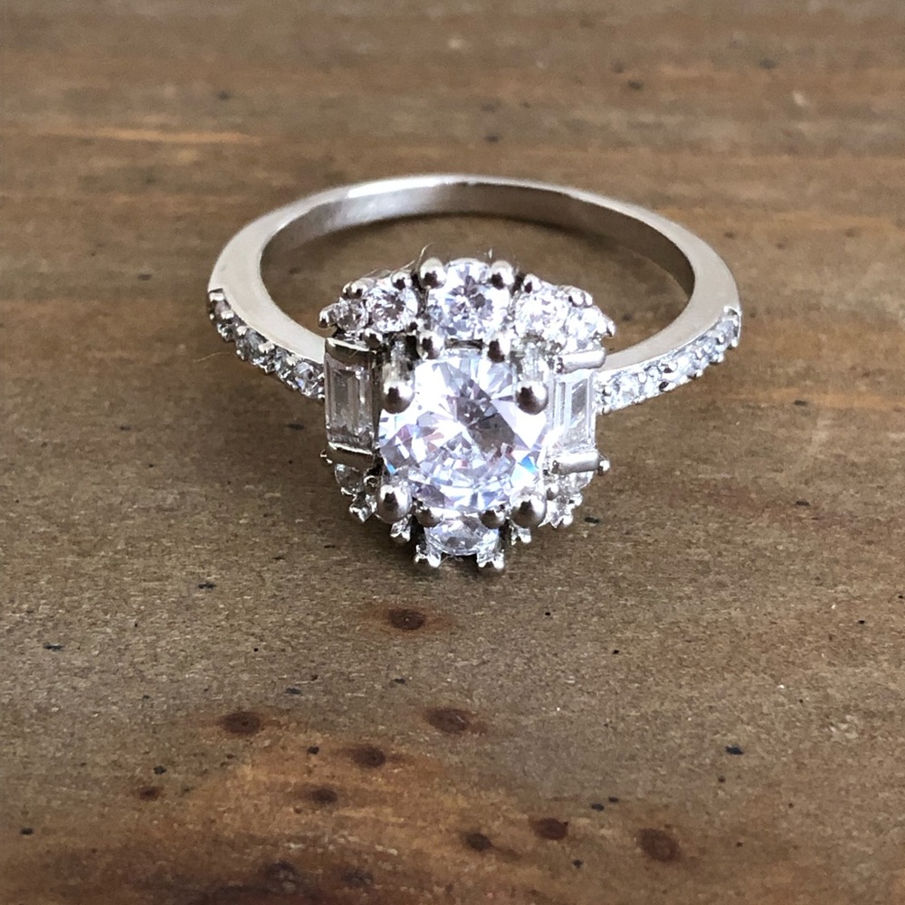 NWOT Sterling silver/ clear cz ring